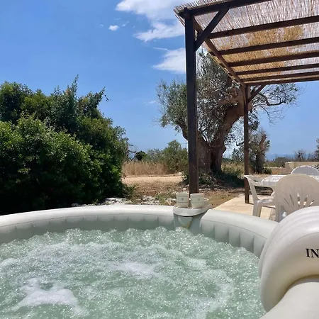 Tipico Trullo Vista Mare - Vasca Idromassaggio Privato Marina Di Pescoluse