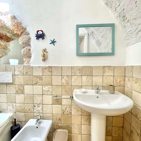 Tipico Trullo Vista Mare - Vasca Idromassaggio Privato Marina Di Pescoluse
